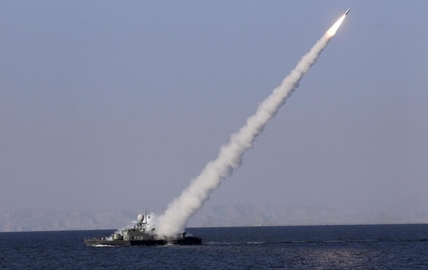 Новини світу - У ВМС попередили, що Росія вивела ракетоносії в Чорне море