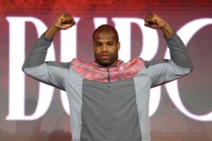 Новини спорту - Ексчемпіона світу похвалив Дюбуа за сміливість вийти на ринг з Усиком