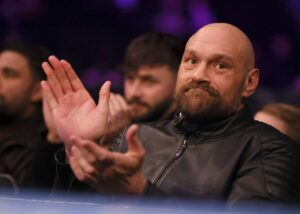 Новини спорту - Менеджер Ф’юрі: Тайсон підготується до третього бою з Усиком