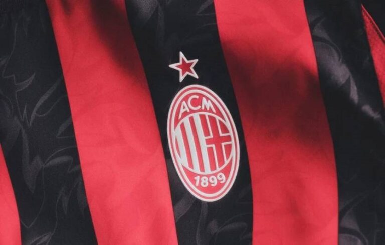 Новини спорту - Мілан у презентації нової форми використовує "бісівську" тематику