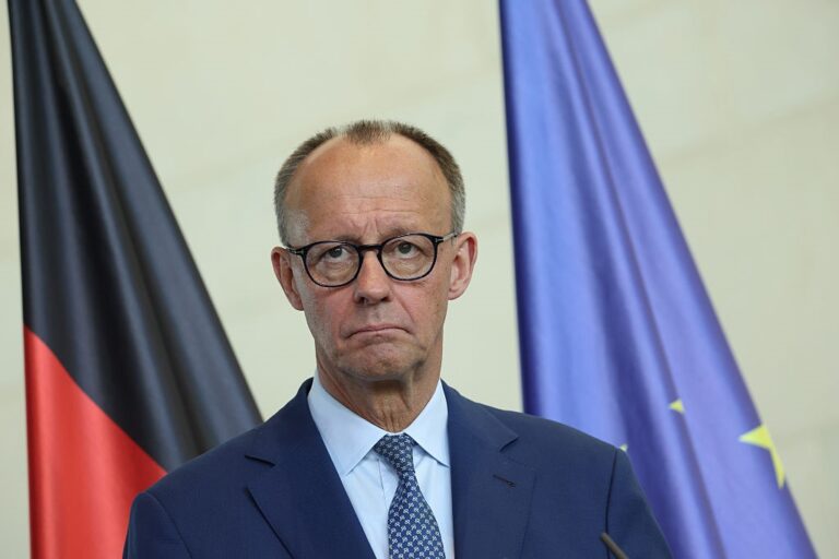 Новини світу - Німеччина не виключає конфіскацію активів РФ - Мерц