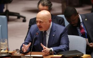 Новини світу - Прокурор МКС тимчасово пішов у відставку
