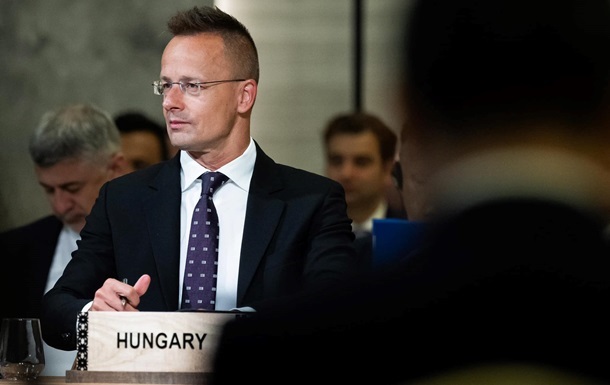 Новини світу - Сіярто відреагував на затримання агентів Угорщини