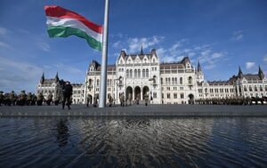 Новини України - В Угорщині рекордний дефіцит бюджету. Чи може це призвести до зміни влади