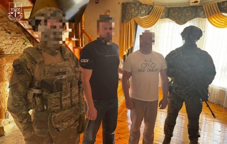 Новини України - Викрито масштабну схему видобутку бурштину - ОГП