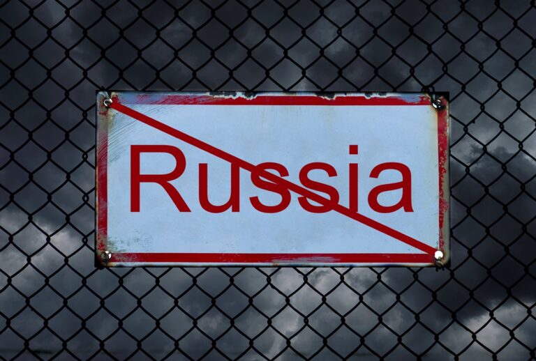 Новини бізнесу - Європа розглядає повне торговельне ембарго проти Росії - ЗМІ