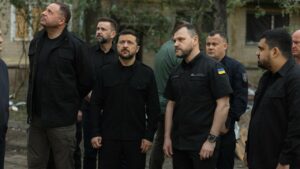 Президент ушанував пам’ять людей, які загинули від російського обстрілу Києва