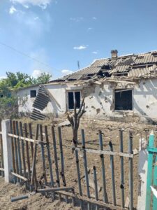 Новини України - Армія РФ вдарили по житловому кварталі Херсона
