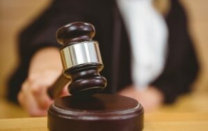 Новини України - Фіктивна служба заради іміджу: депутатку облради взяли під варту