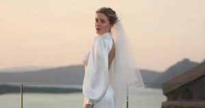 Новини культури - KOLA вперше показала весільні фото з чоловіком-іноземцем