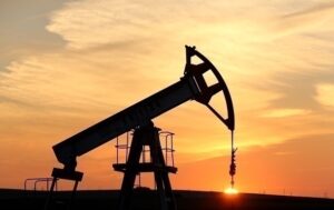 Новини світу - Нафта дешевшає на тлі новин із Близького сходу