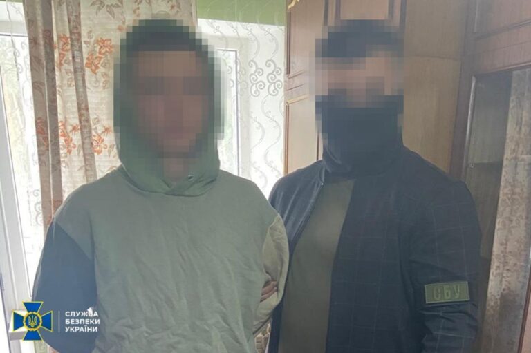Новини Києва - Намагався вбити військового Азову: у Києві затримали агента ФСБ
