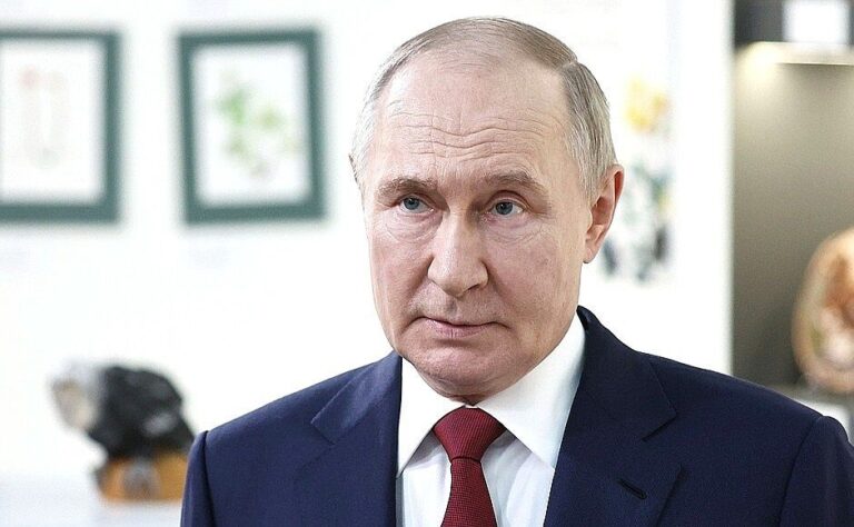 Новини політики - Путін почав побоюватися нафтового обвалу