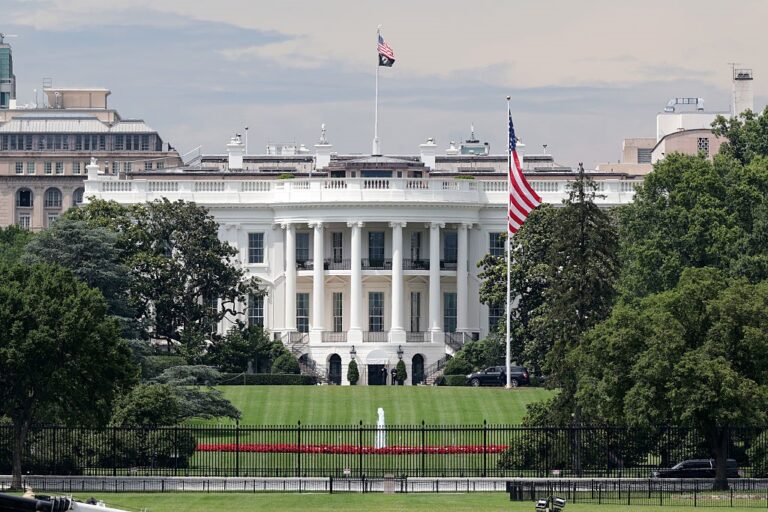 Новини світу - США припинять фінансування розслідувань воєнних злочинів в Україні - ЗМІ