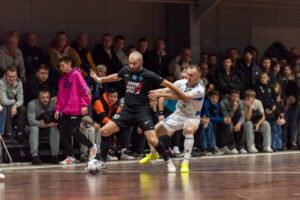 Новини спорту - У фінальній серії чемпіонату України з футзалу перша перемога у ХІТ