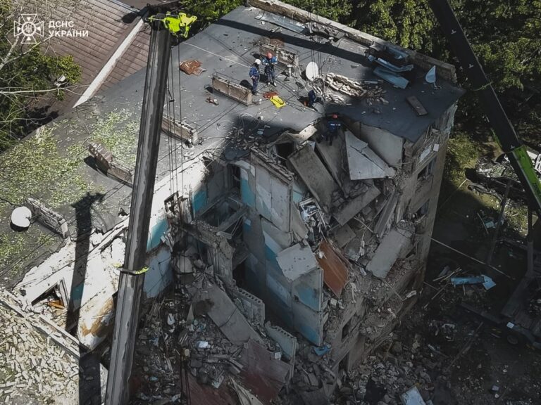Новини Києва - У Києві деблокували тіло восьмого загиблого