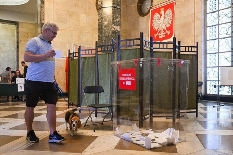 Новини світу - У Польщі - другий тур президентських виборів