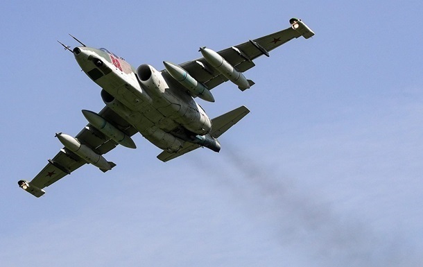 Новини світу - У Росії заявили про втрату штурмовика Су-25