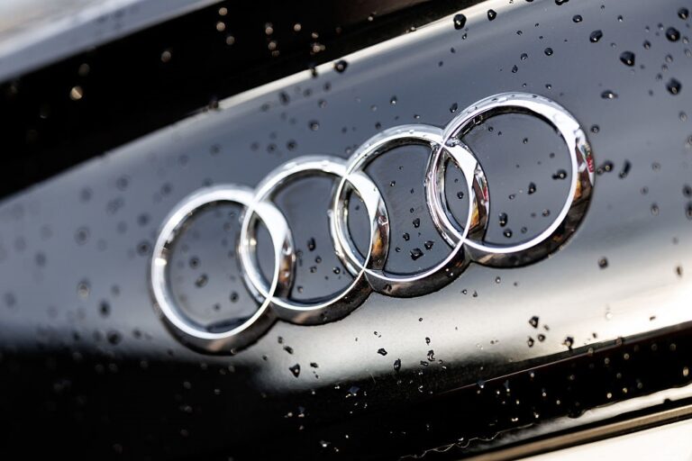Новини бізнесу - Audi втратила третину прибутку за пів року