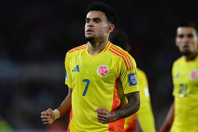 Новини спорту - Баварія підтвердила перехід Луїса Діаса з Ліверпуля