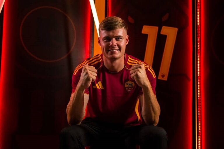 Новини спорту - Конкуренція з Довбиком передбачає співпрацю: новий форвард Роми