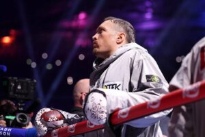 Новини спорту - Легендарний чемпіон назвав боксера, здатного здолати Усика