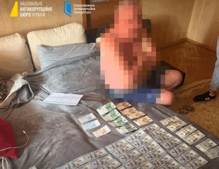 Новини України - На хабарі упіймали голову суду на Волині