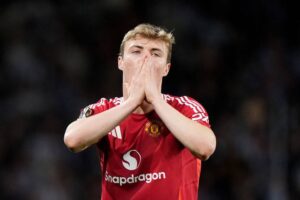 Новини спорту - Нападник Манчестер Юнайтед визначився зі своїм майбутнім