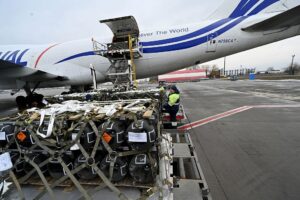 Новини України - Немає запасів? Чому США призупинили допомогу Києву