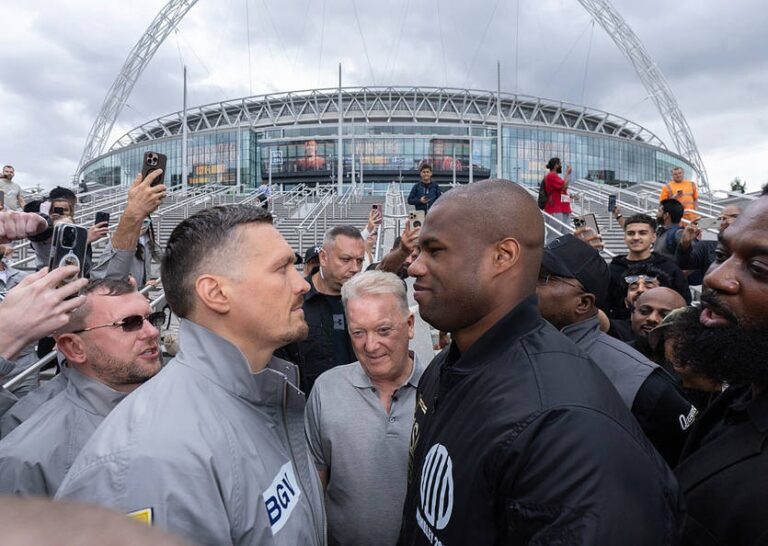 Новини спорту - Паркер впевнено назвав переможця реваншу Усик - Дюбуа