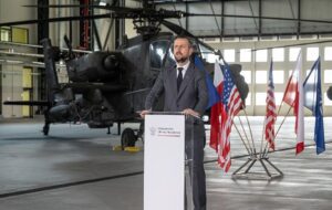 Новини України - Польща відреагувала на зупинку поставок зброї США