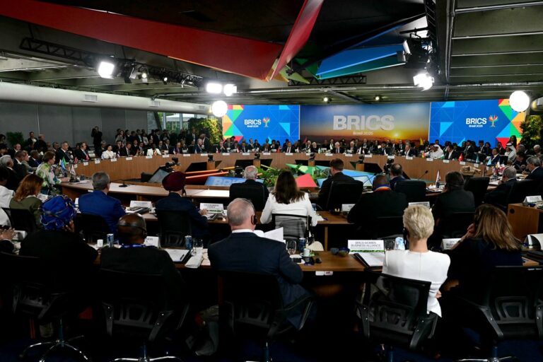 Новини світу - Саміт БРІКС засудив атаки по інфраструктурі у РФ