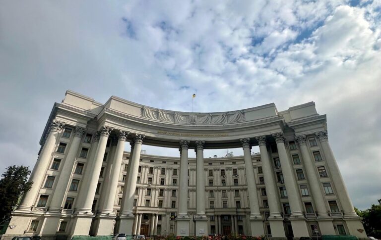 Новини України - Сибіга затвердив нову структуру МЗС
