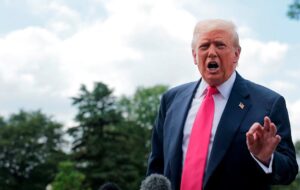 Новини світу - Трамп анонсував зустріч із Зеленським і Путіним