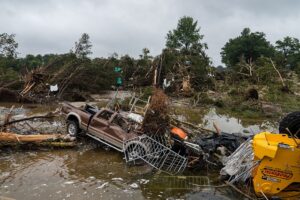 Новини світу - Трамп оголосив надзвичайний стан у Техасі