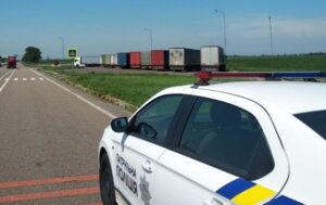 Новини Києва - У Києві та області заборонили рух фур і вантажівок