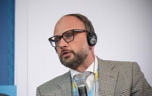 Новини бізнесу - У Метінвесті назвали головні умови відновлення промисловості України