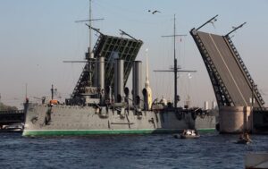 Новини світу - У Петербурзі вперше скасували військово-морський парад - ЗМІ