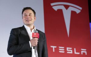 Новини світу - У Tesla проблеми після оголошення Маска про створення партії