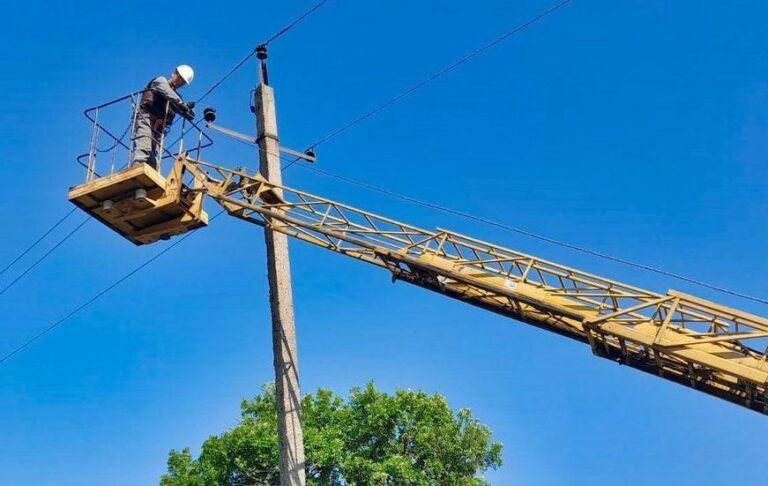 Новини України - Укренерго заявило про відключення у низці областей
