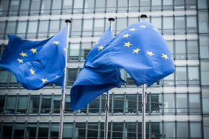Новини світу - ЄС готує відповідь на 30% мита Трампа - ЗМІ