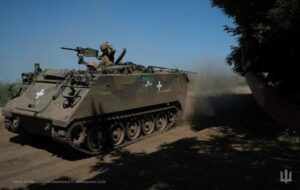 Новини України - ЗСУ відбивають штурми росіян на 10 напрямках