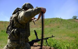 Новини України - Армія РФ тисне на 12 напрямках - Генштаб