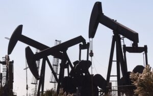 Новини світу - Чорне золото війни: коли нафта подешевшає так, аби настав мир