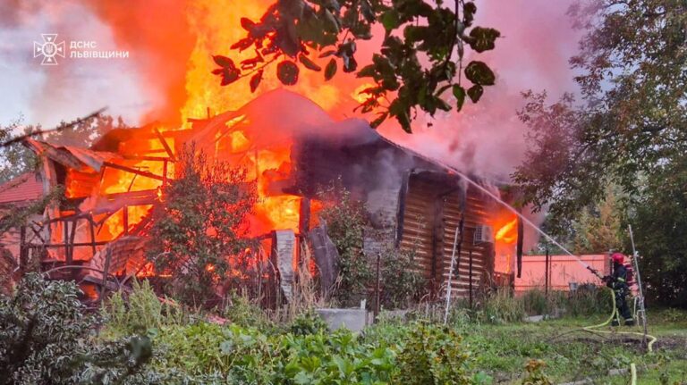 Новини України - ДСНС показала наслідки удару по Львову