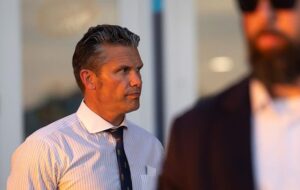 Новини світу - Геґсет звільнив голову розвідувального управління Пентагону - ЗМІ