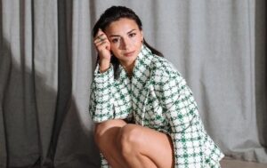 Новини культури - Ілона Гвоздьова здобуває другу вищу освіту