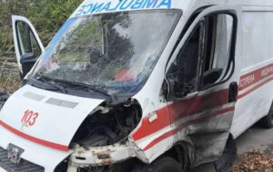 Новини України - Російський дрон влучив у "швидку" на Харківщині