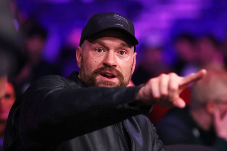 Новини спорту - Тайсон Ф’юрі похвалив Ітауму за впевнену перемогу над Вайтом