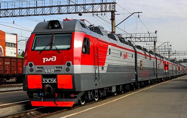 Новини світу - У РФ затримуються десятки потягів після атаки дронів